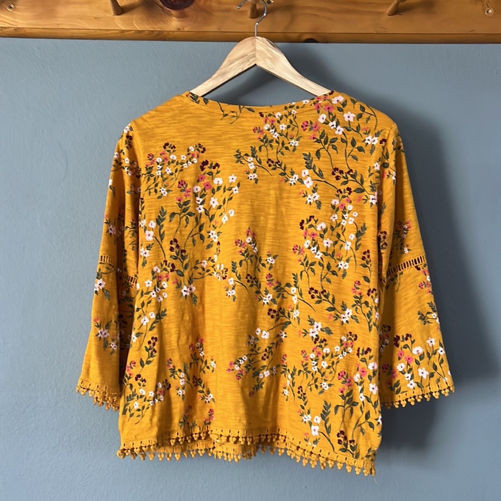 Style & Co three-quarter sleeve, blouse, – floral print - Picture 3 of 5